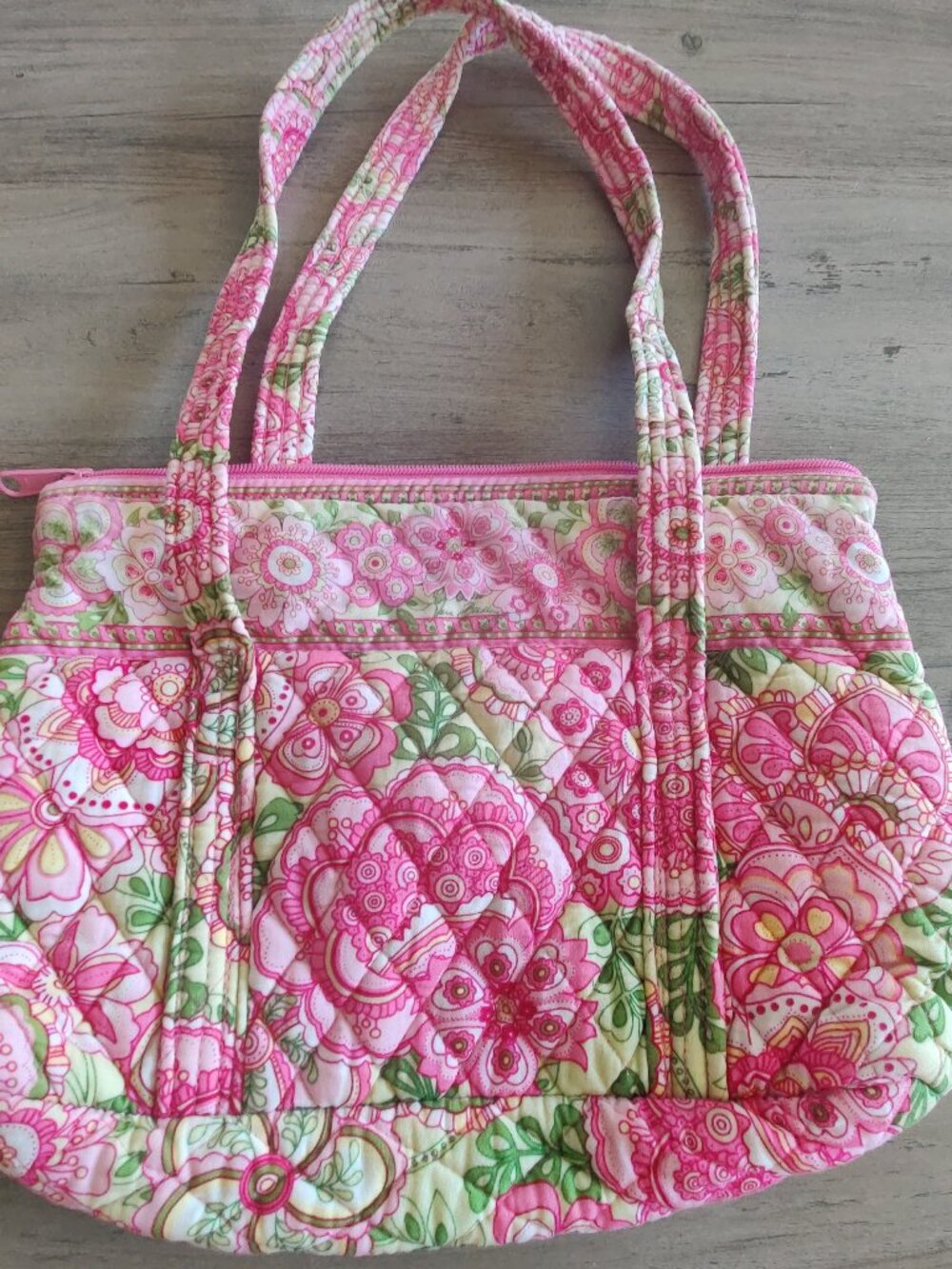 Vintage Y2K Vera Bradley RARE Petal Pink Pink and Green Shoulder Bag - Picture 2 of 9